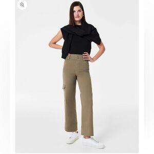 Women’s SPANX stretch twill cropped trouser in light olive
